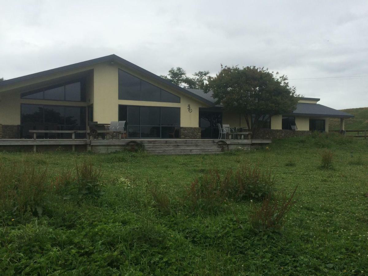 Waiotahe Dairy Farm Hideout Villa Waiotahi Dış mekan fotoğraf